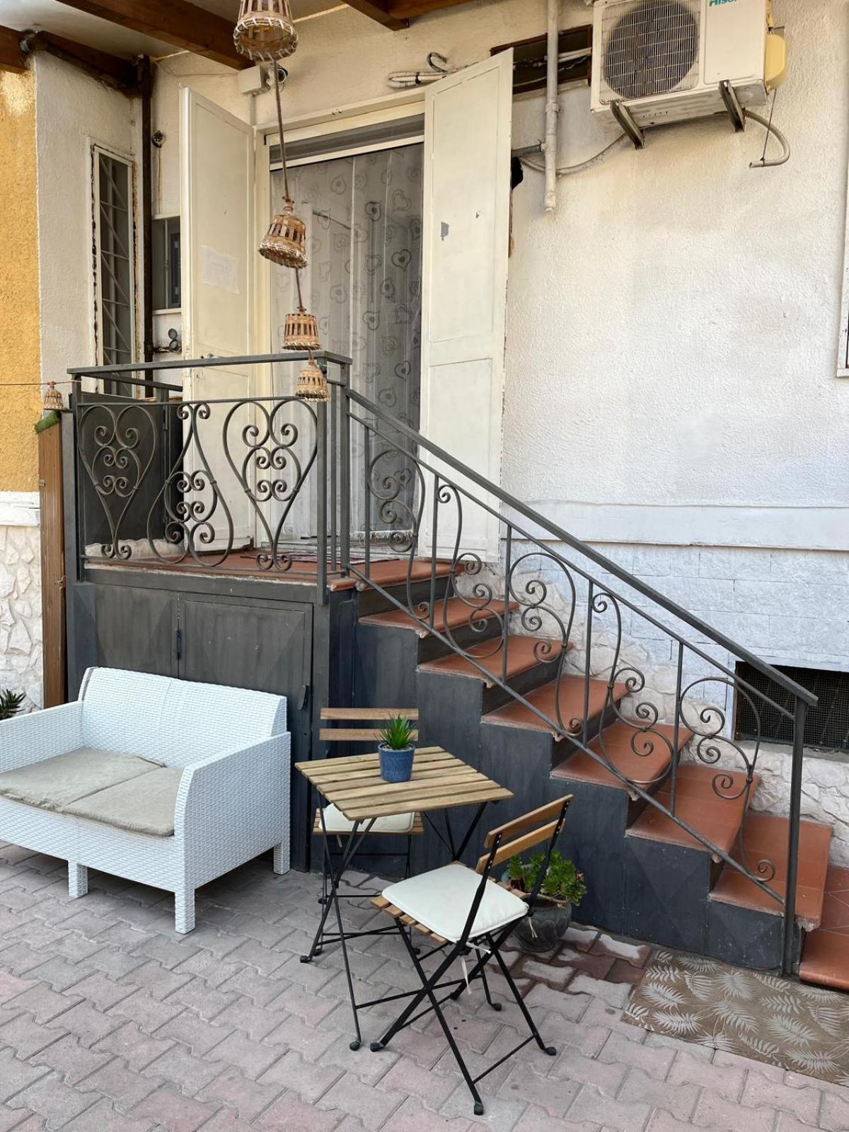 Family Room Portici Exterior photo